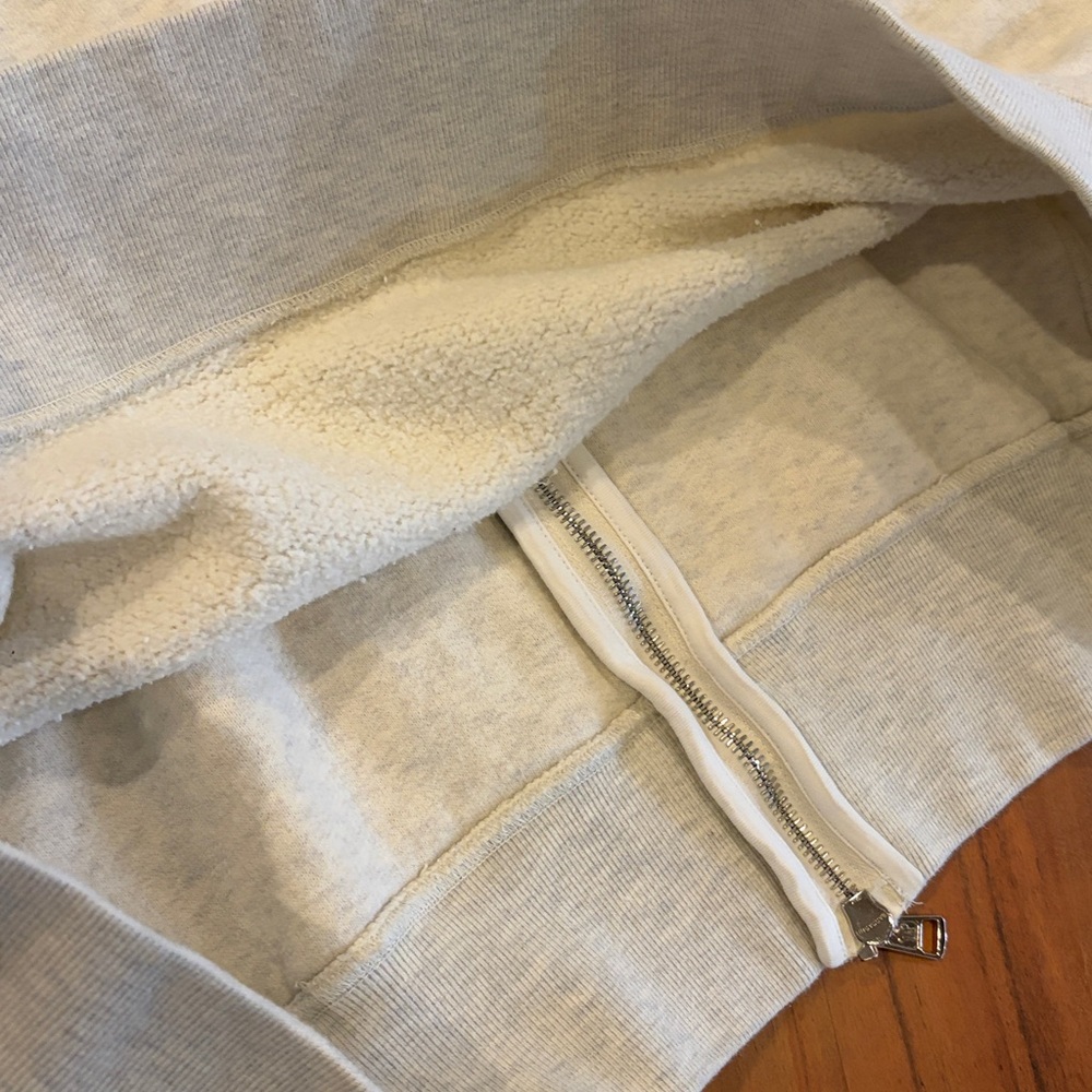 ✈️ Used Men’s Moncler zip up hoodie - Picture 10 of 10